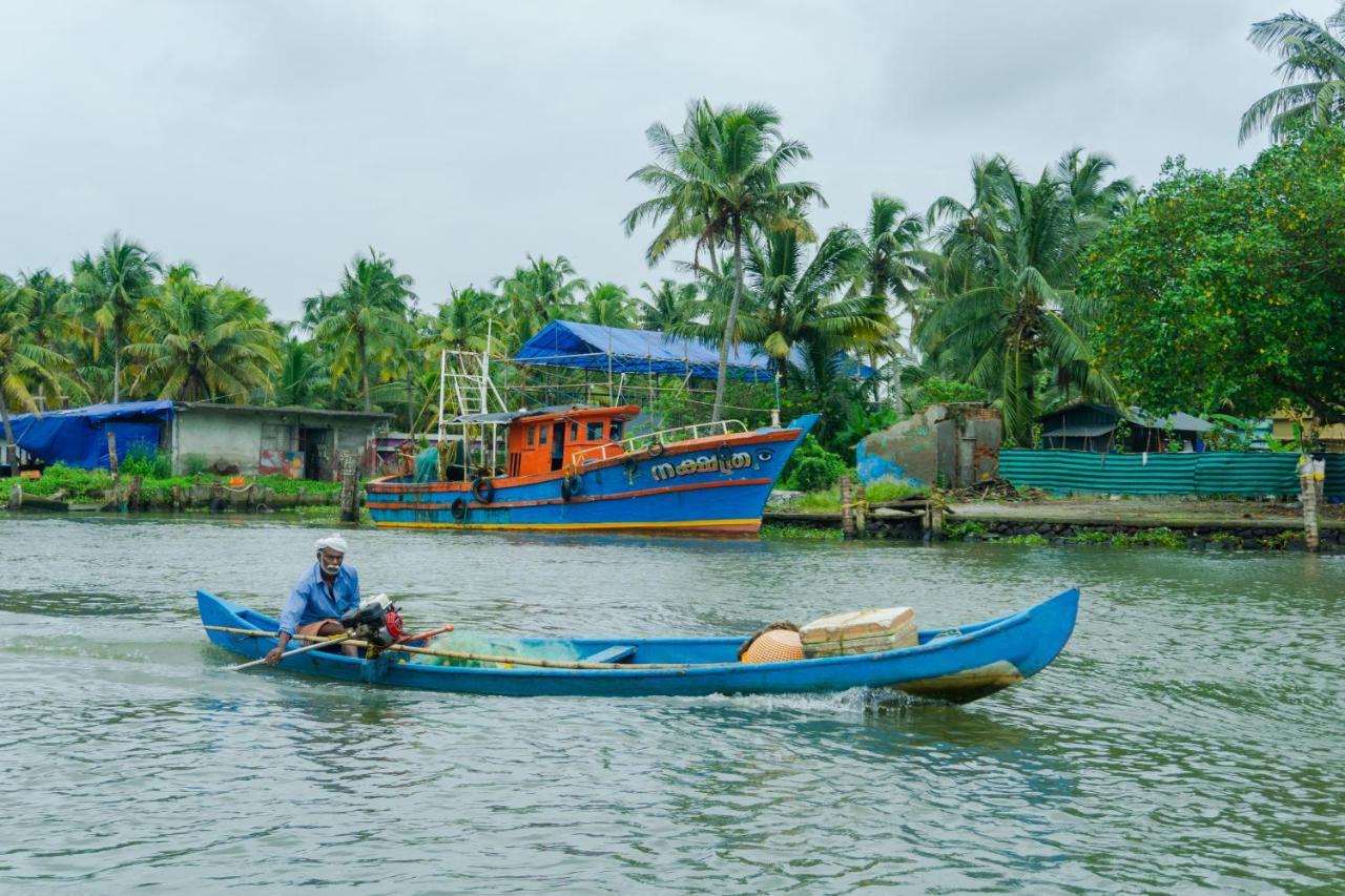 Canalview Private Cottage Azhikkal Ayiram Thengu Panmana Экстерьер фото
